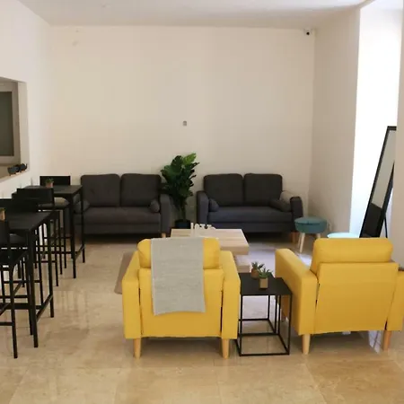 Athena Boutique Hostel *