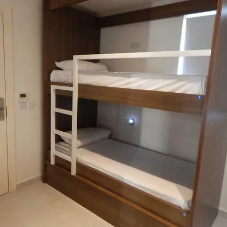 Hostel Athena Boutique *